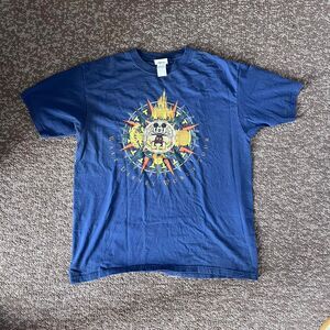 Disney Men's Blue and Navy T-shirt